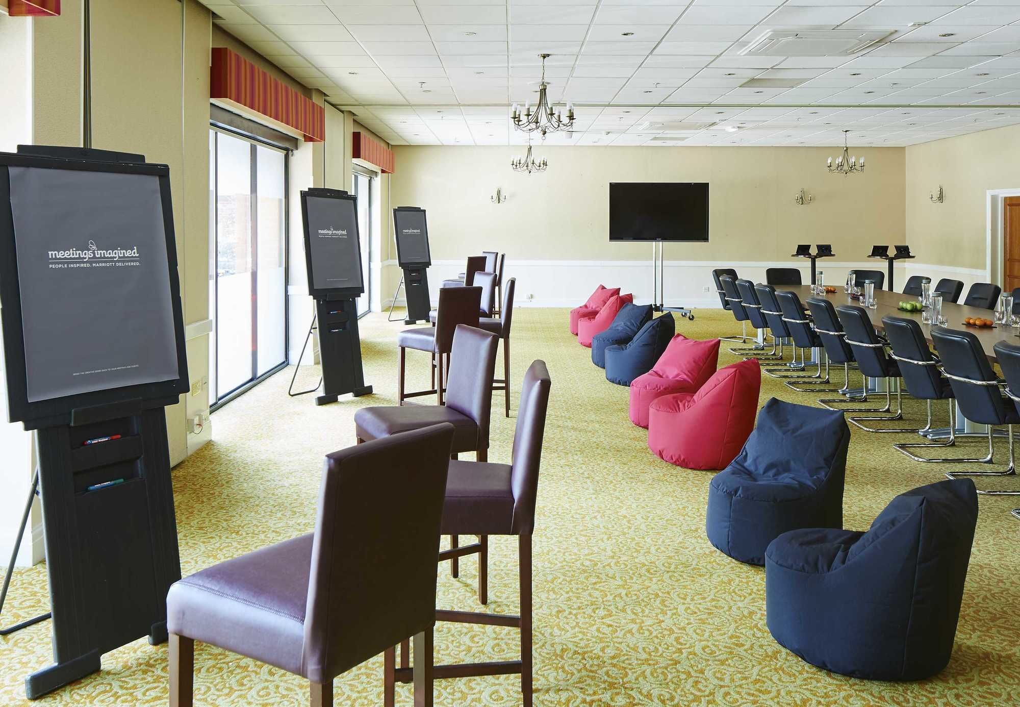 Delta Hotels By Marriott Preston Preston  Bagian luar foto